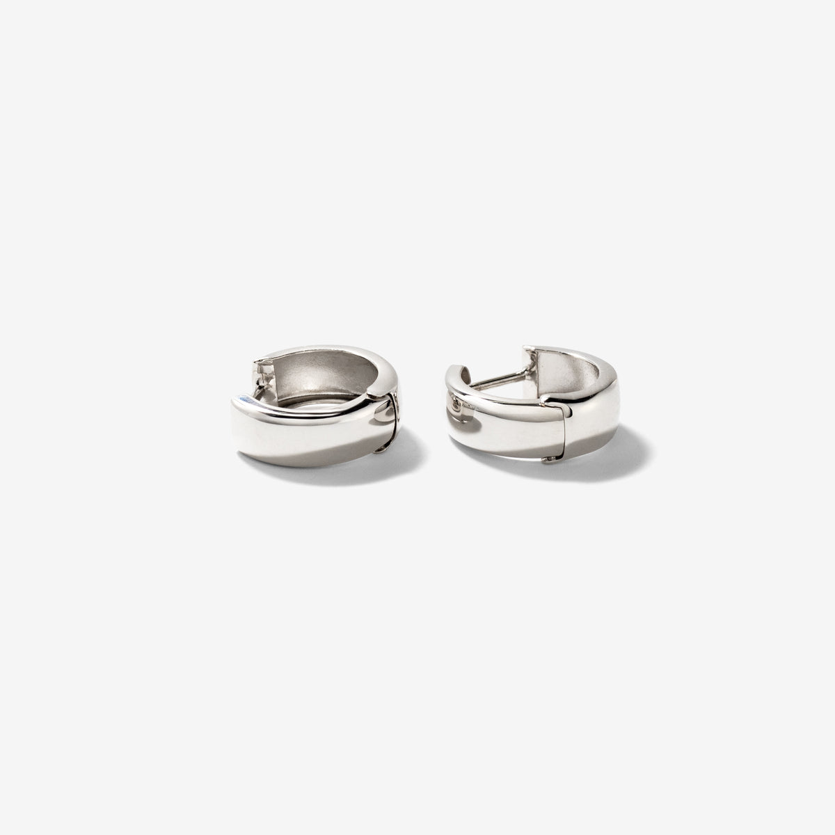 Huggie Hoop Earrings in 10K White Gold