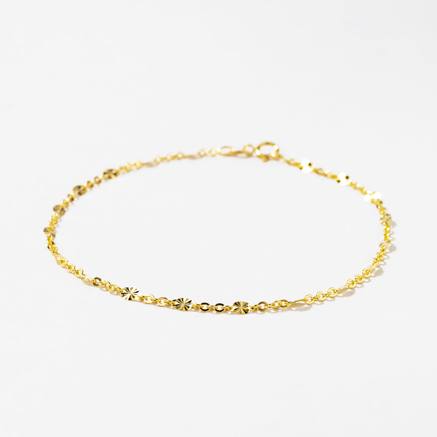 Diamond Cut Disc Bracelet in 10K Yellow Gold