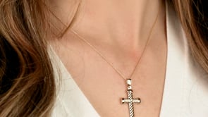 Cross Pendant in 10K Yellow Gold