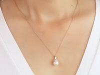 Pearl Necklace in 10K Yellow Gold