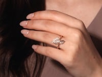 Diamond Cluster Leaf Ring 10K Yellow Gold (0.07 ct tw)