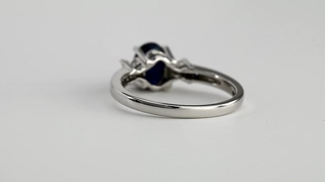 Oval Blue Sapphire and Diamond Ring 10K White Gold (0.08ct tw)