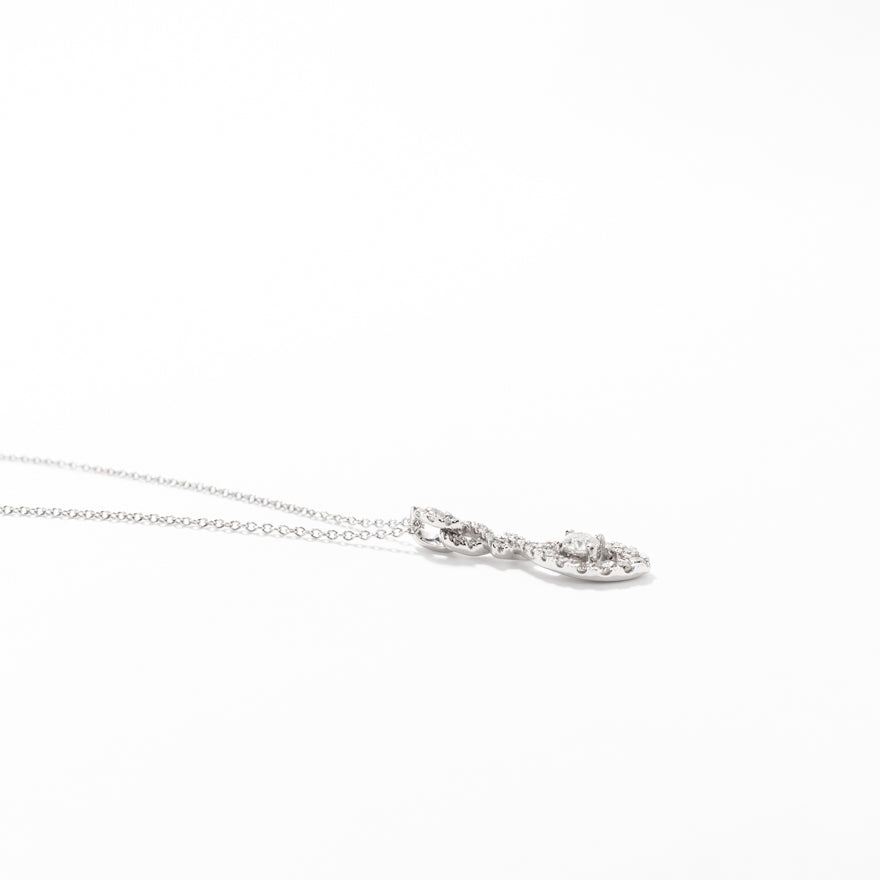 Diamond Cluster Necklace in 10K White Gold (0.50 ct tw)