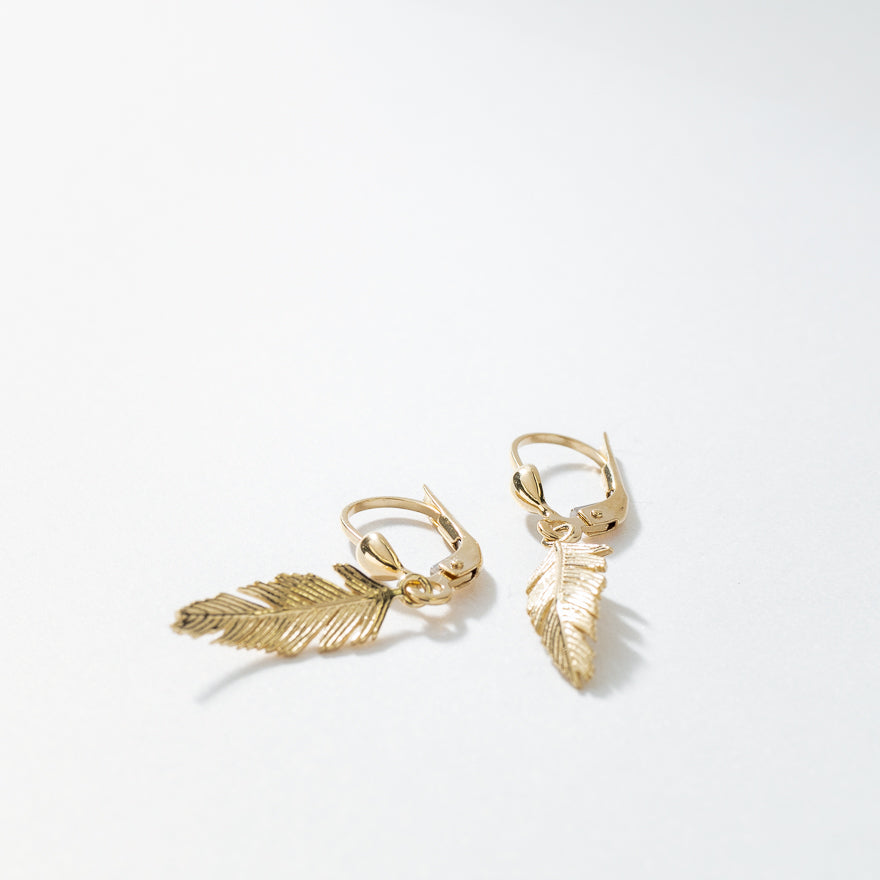 Dangling Leaf LeverbackEarrings in 10K Yellow Gold