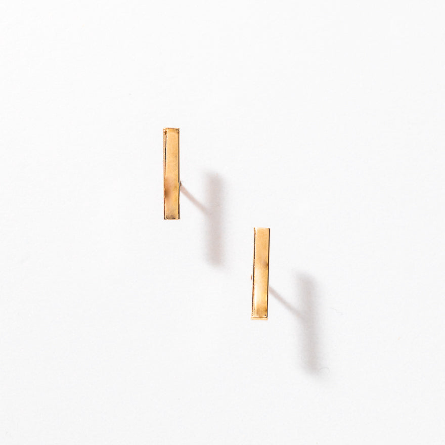 Bar Stud Earrings in 10K Yellow Gold