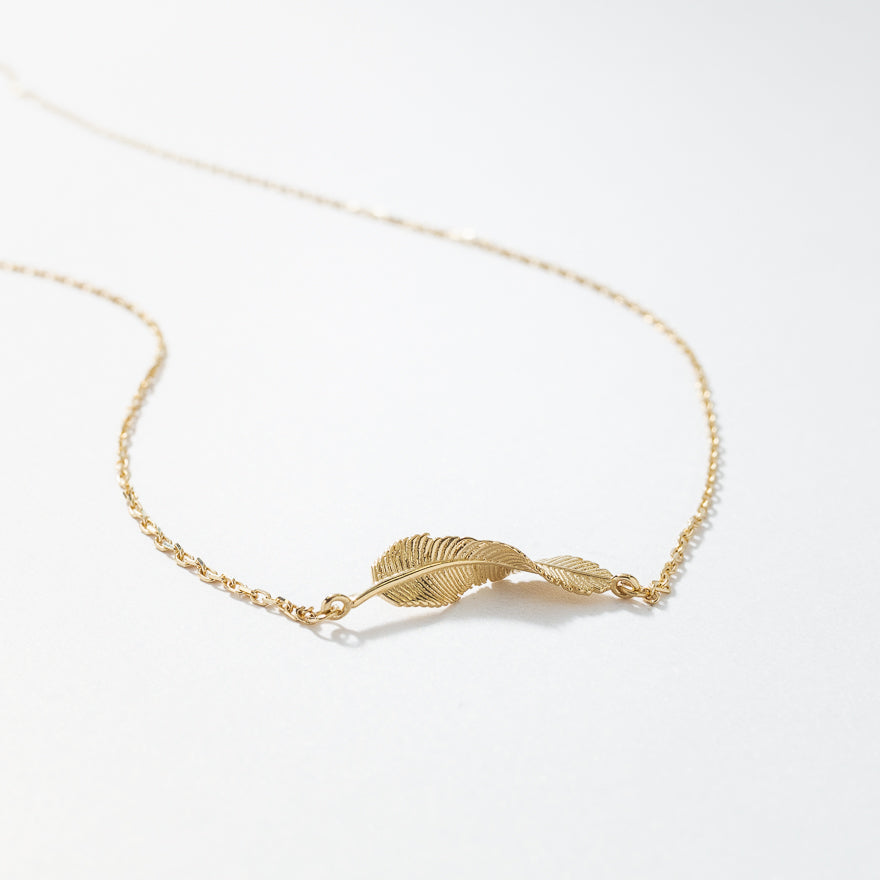 Twisted Leaf Pendant Necklace in 10K Yellow Gold