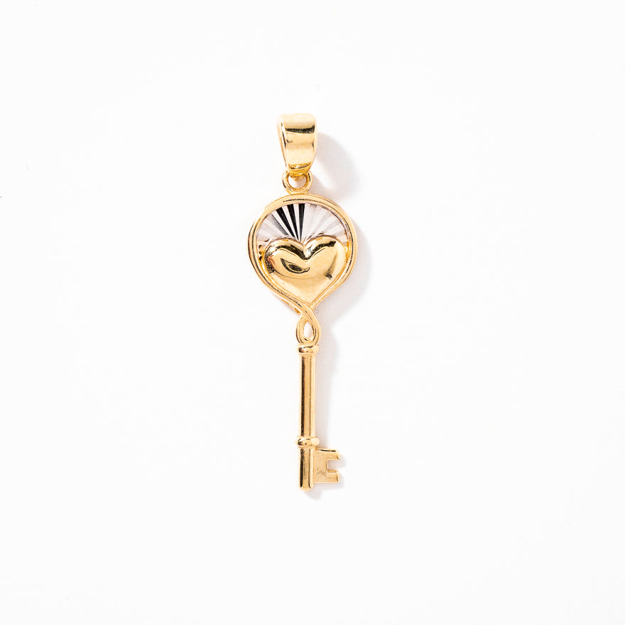 Key Heart Pendant in 10K Yellow Gold