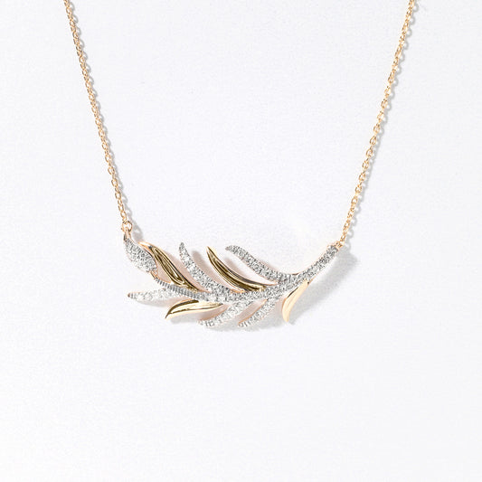 Palm Leaf Pendant Necklace in 10K Yellow Gold (0.25 ct tw)