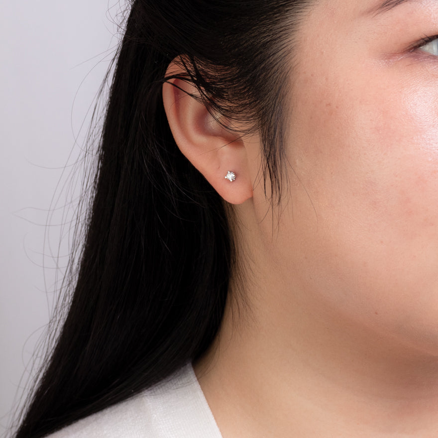 0.15 carat diamond stud earrings Clearance