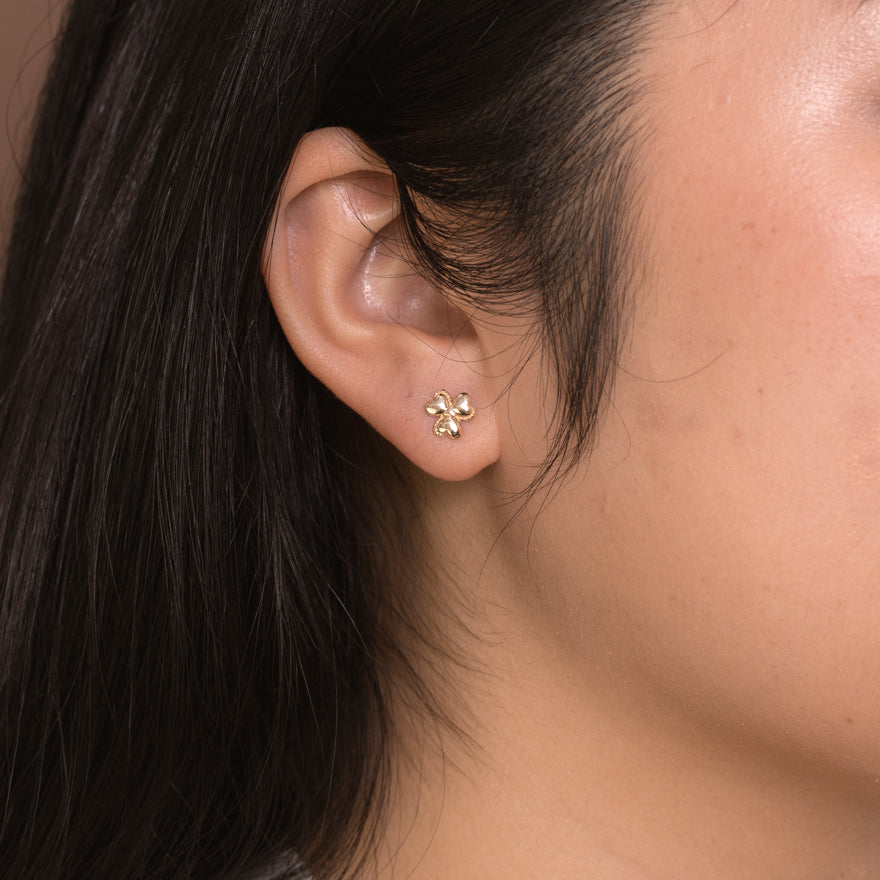Three Leaf Clover Stud Earrings in 10K Yellow Gold