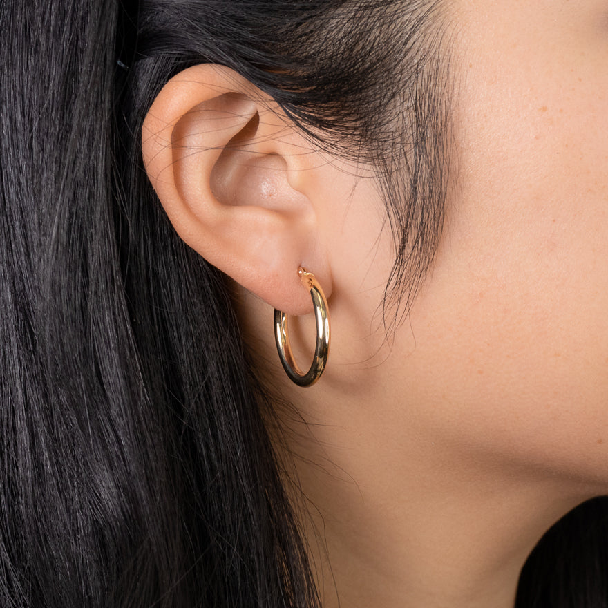 Hoop Earrings in 10K Yellow Gold