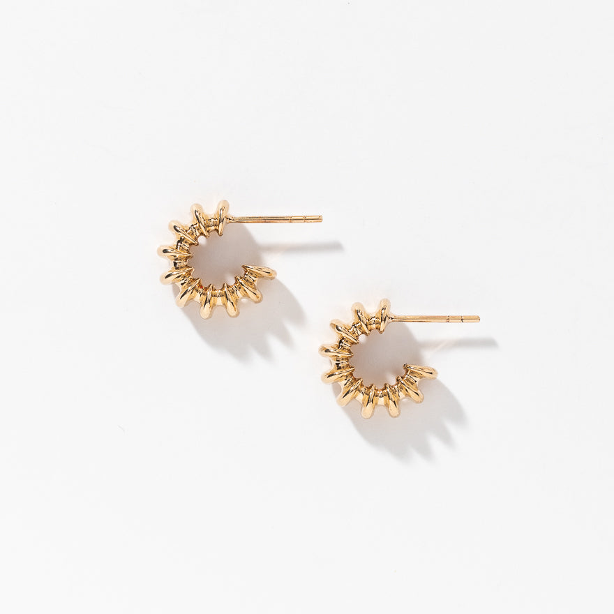 Bar Hoop Earrings In 10K Yellow Gold – Ann-Louise Jewellers